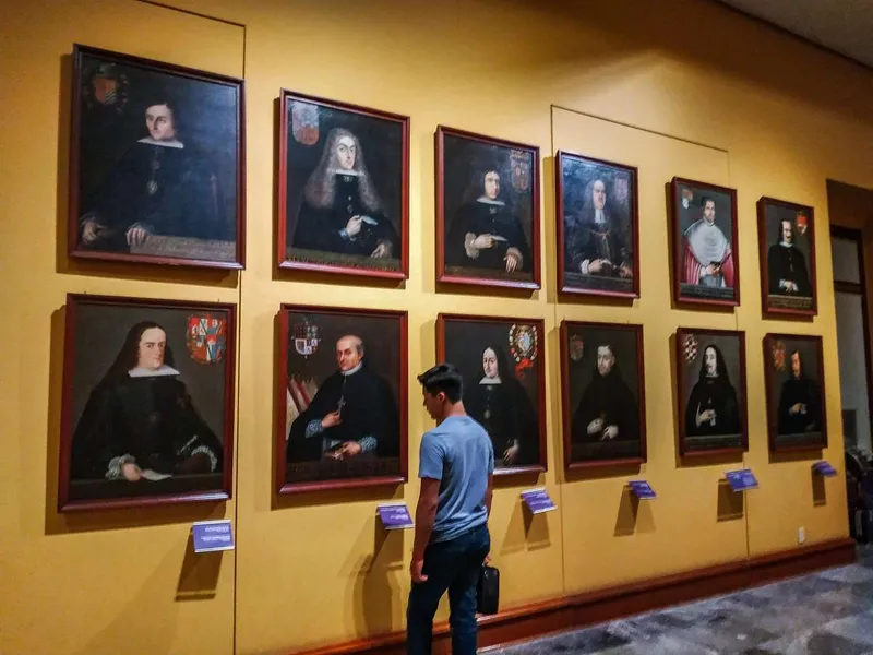 Chapultepec Castle Tour with Forest Train Guide