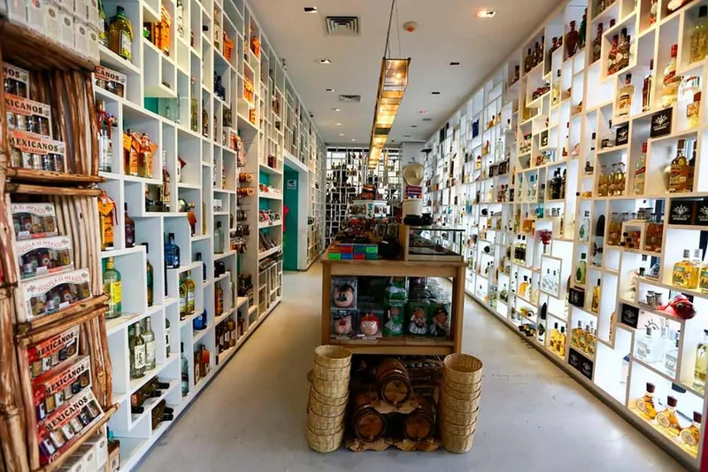 Tequila Mezcal Museum Tour with Meal (Take-Home Bottle)